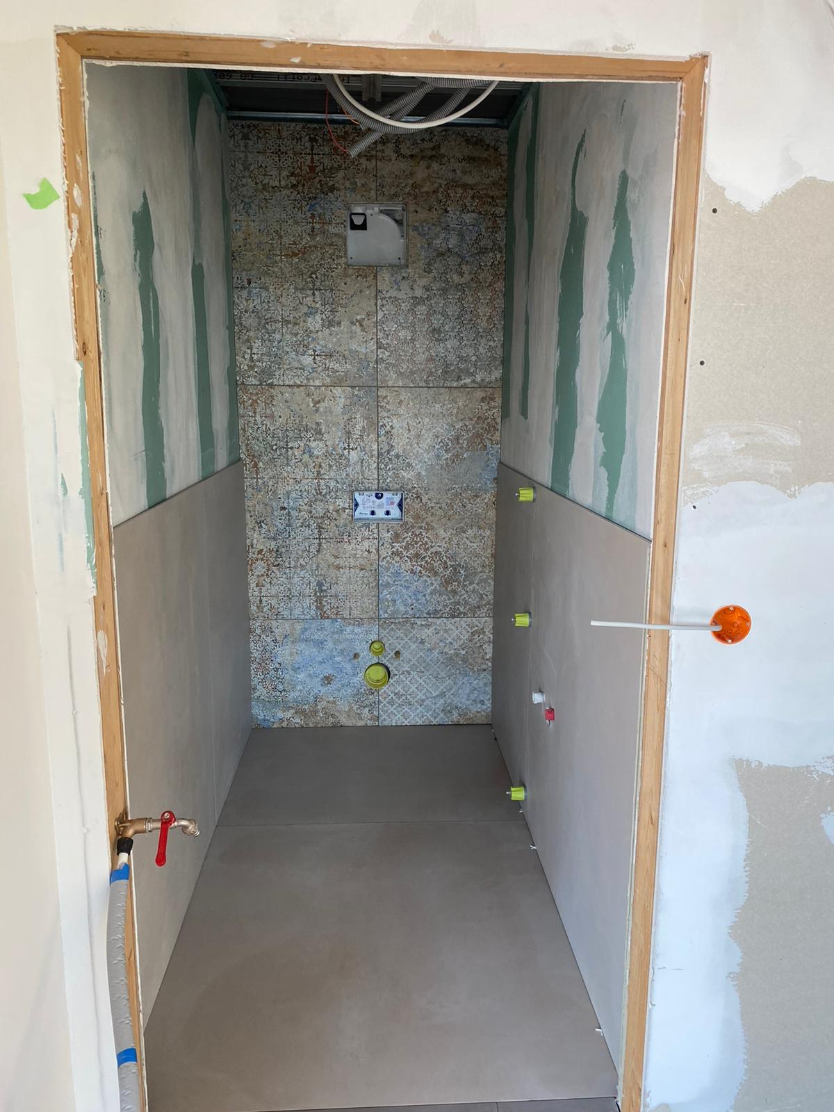Neubau Fliesenarbeit 12